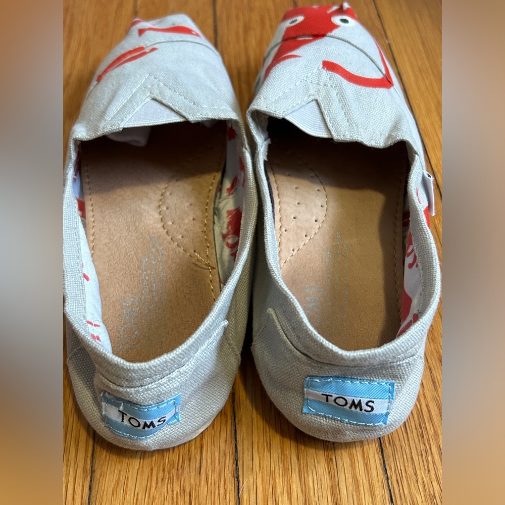 Tom’s classics with painted ocean life - Picture 3 of 3